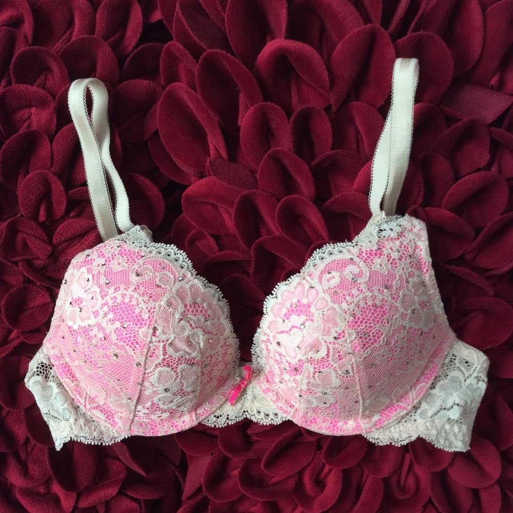 Victoria's Secret Dream Angels Push Up Bra 32A